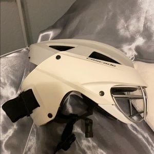 GIRLS LACROSSE HELMET